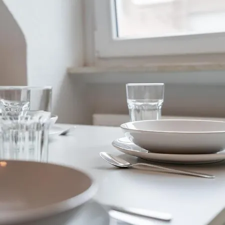 2 Dachstudio Mit 4 Einzelbetten Apartment *