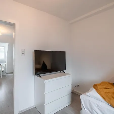 2 Dachstudio Mit 4 Einzelbetten * Pforzheim