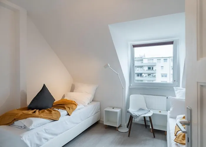 2 Dachstudio Mit 4 Einzelbetten * Pforzheim